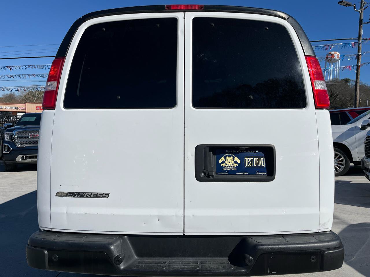 Used 2020 Chevrolet Express 2500 w/ Safety Package RWD image 6