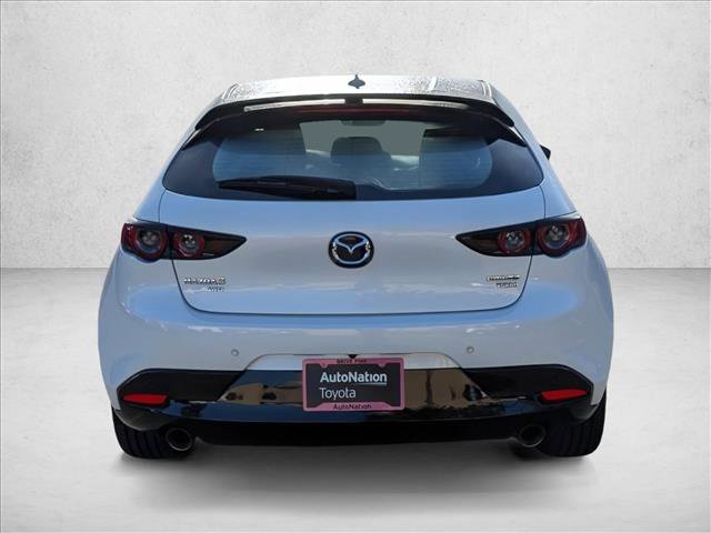 Used 2021 MAZDA MAZDA3 Hatchback w/Premium Plus Pkg image 6
