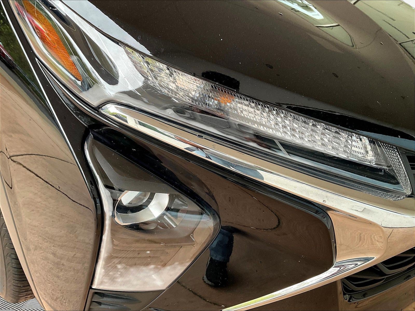 Used 2025 Chevrolet Trax LS w/ LS Convenience Package FWD image 28