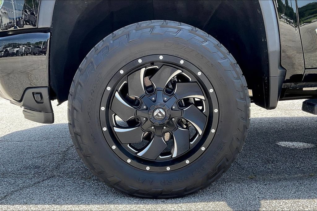 Used 2024 Chevrolet Silverado 2500 High Country AWD/4WD image 32