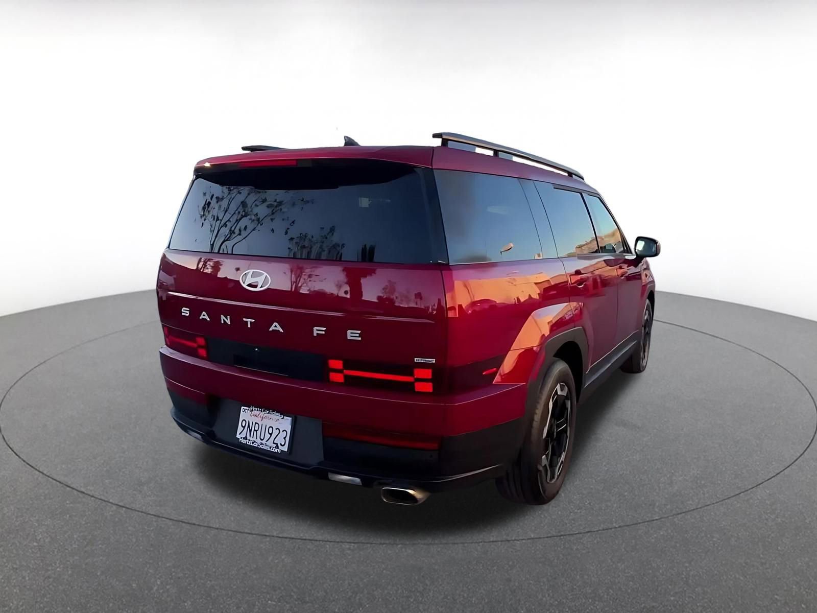 Used 2025 Hyundai Santa Fe SEL image 14