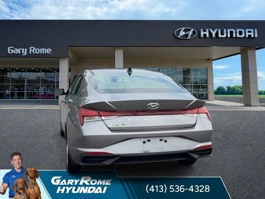 Certified 2023 Hyundai Elantra SE FWD image 7