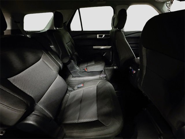 Used 2022 Ford Explorer XLT image 31