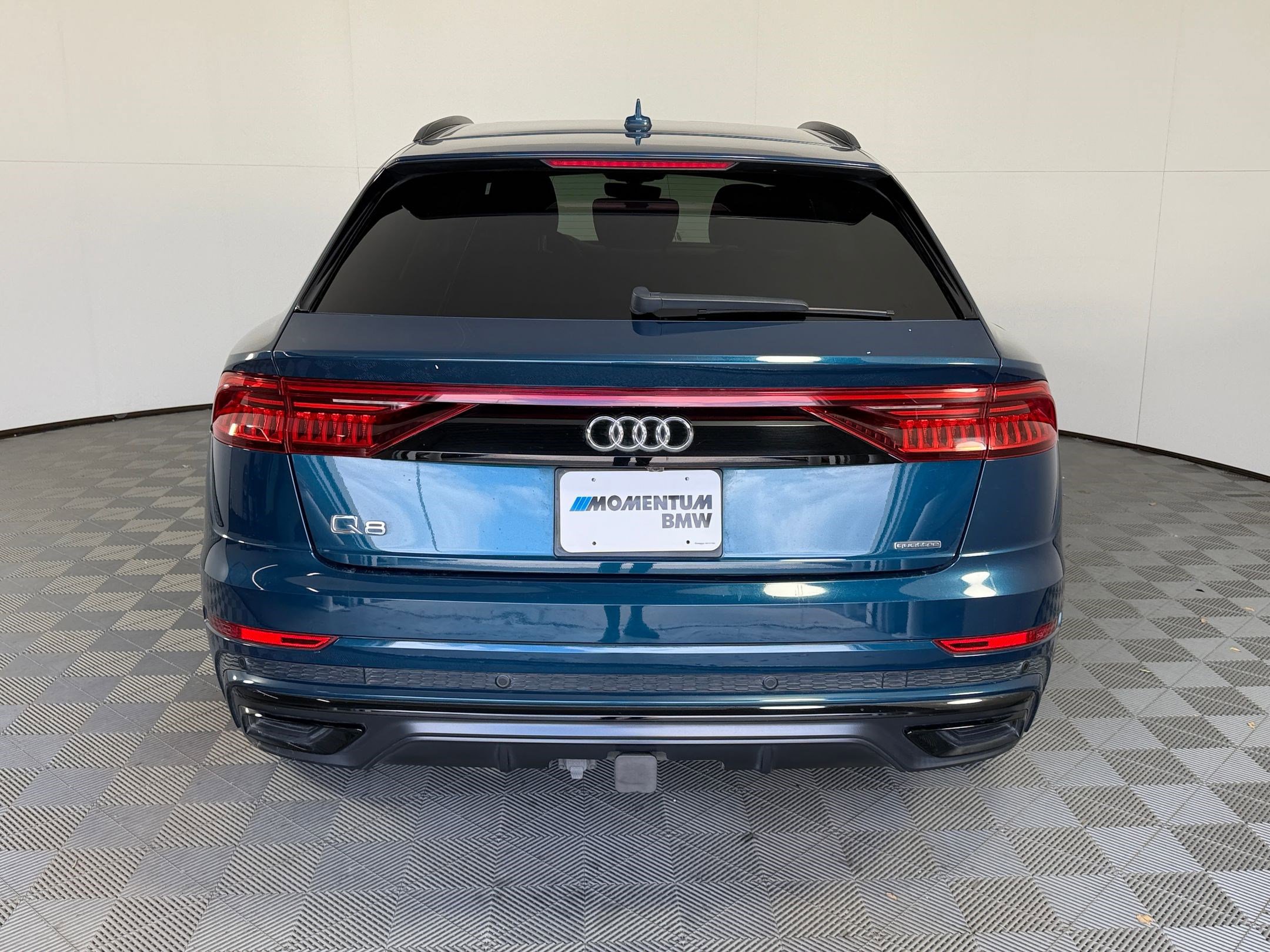 Used 2019 Audi Q8 Prestige w/ Adaptive Chassis Package image 10