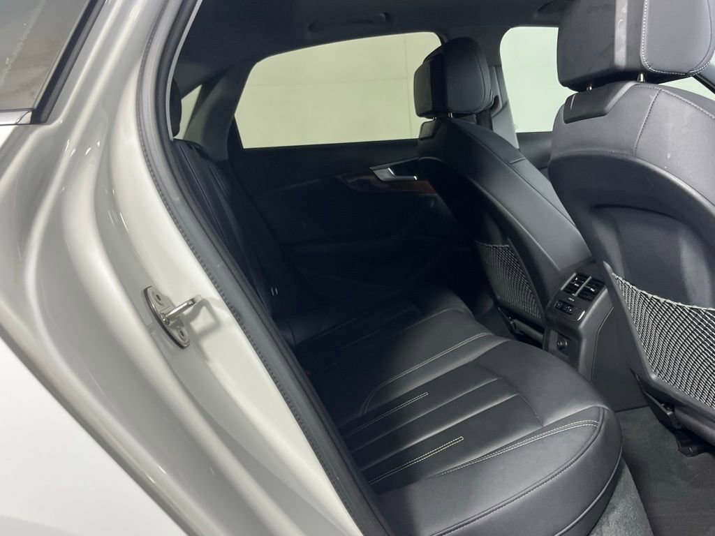 Used 2023 Audi A4 2.0T Premium w/ 18" Wheel Package image 33