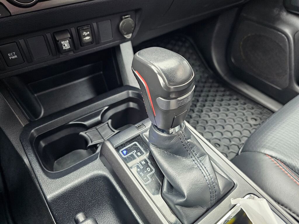Used 2019 Toyota Tacoma TRD Pro AWD/4WD image 28