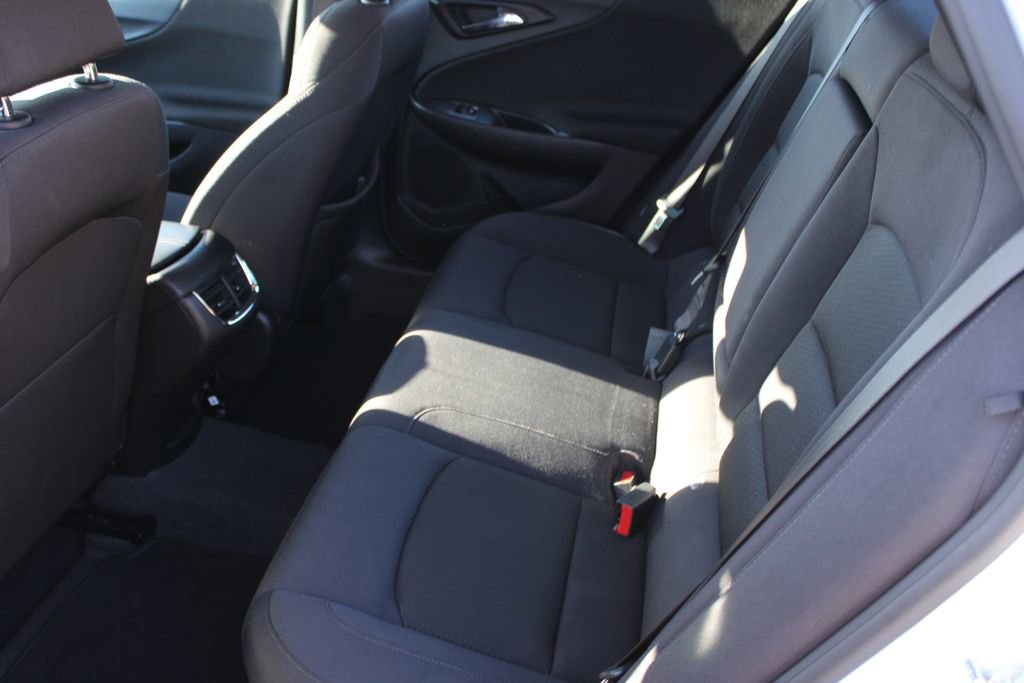 Used 2024 Chevrolet Malibu LT image 17