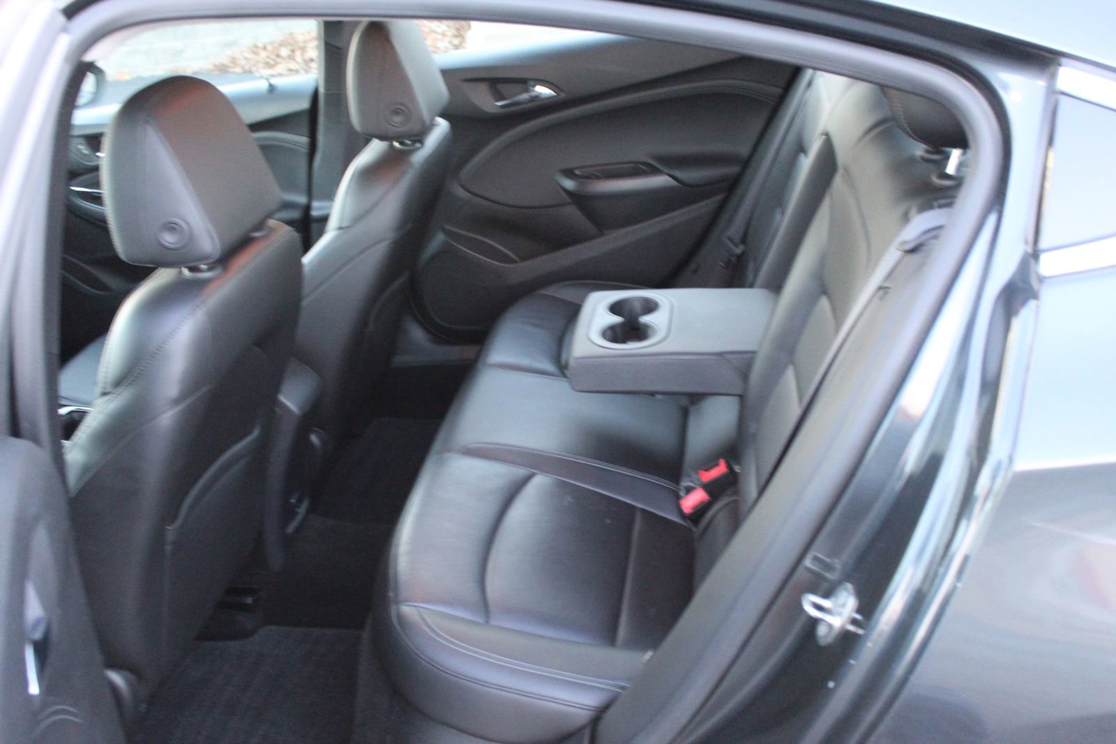 Used 2017 Chevrolet Cruze Premier image 17