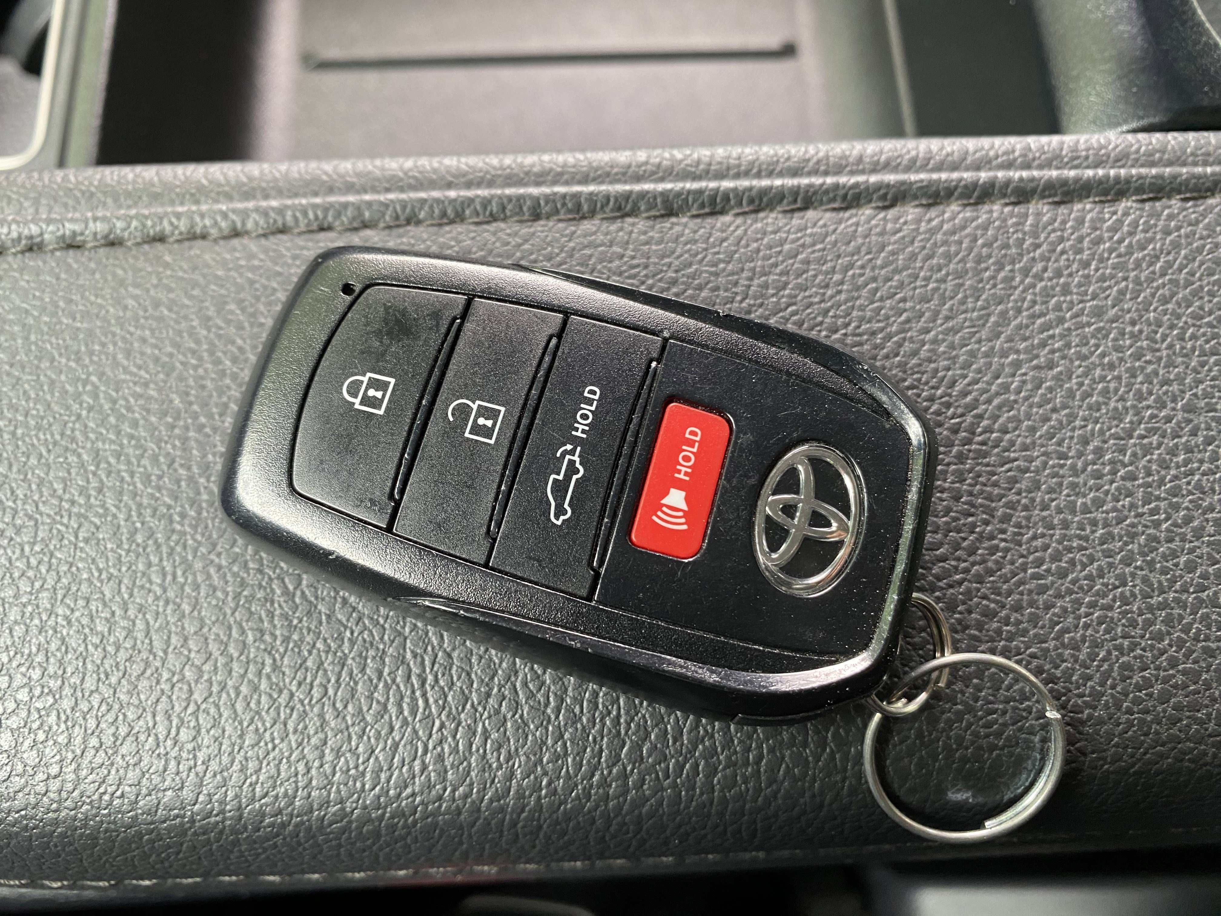 Used 2024 Toyota Tundra SR5 AWD/4WD image 38