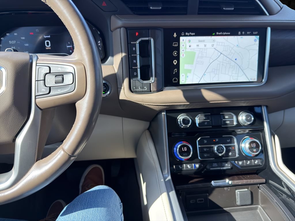 Certified 2023 GMC Yukon Denali w/ Denali Reserve Package AWD/4WD image 23