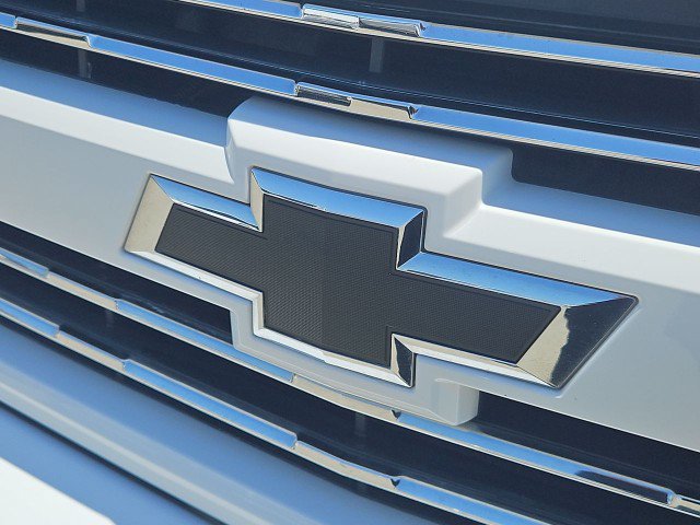 Used 2018 Chevrolet Silverado 2500 LTZ w/ Duramax Plus Package RWD image 30