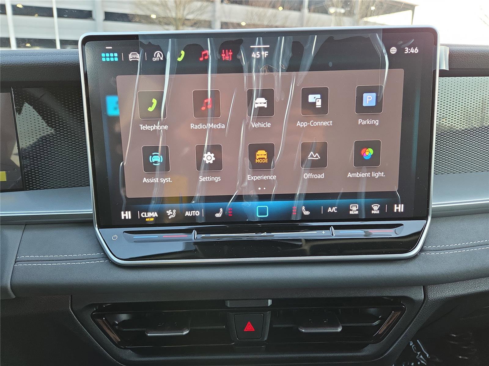 New 2026 Volkswagen Tiguan SE image 19