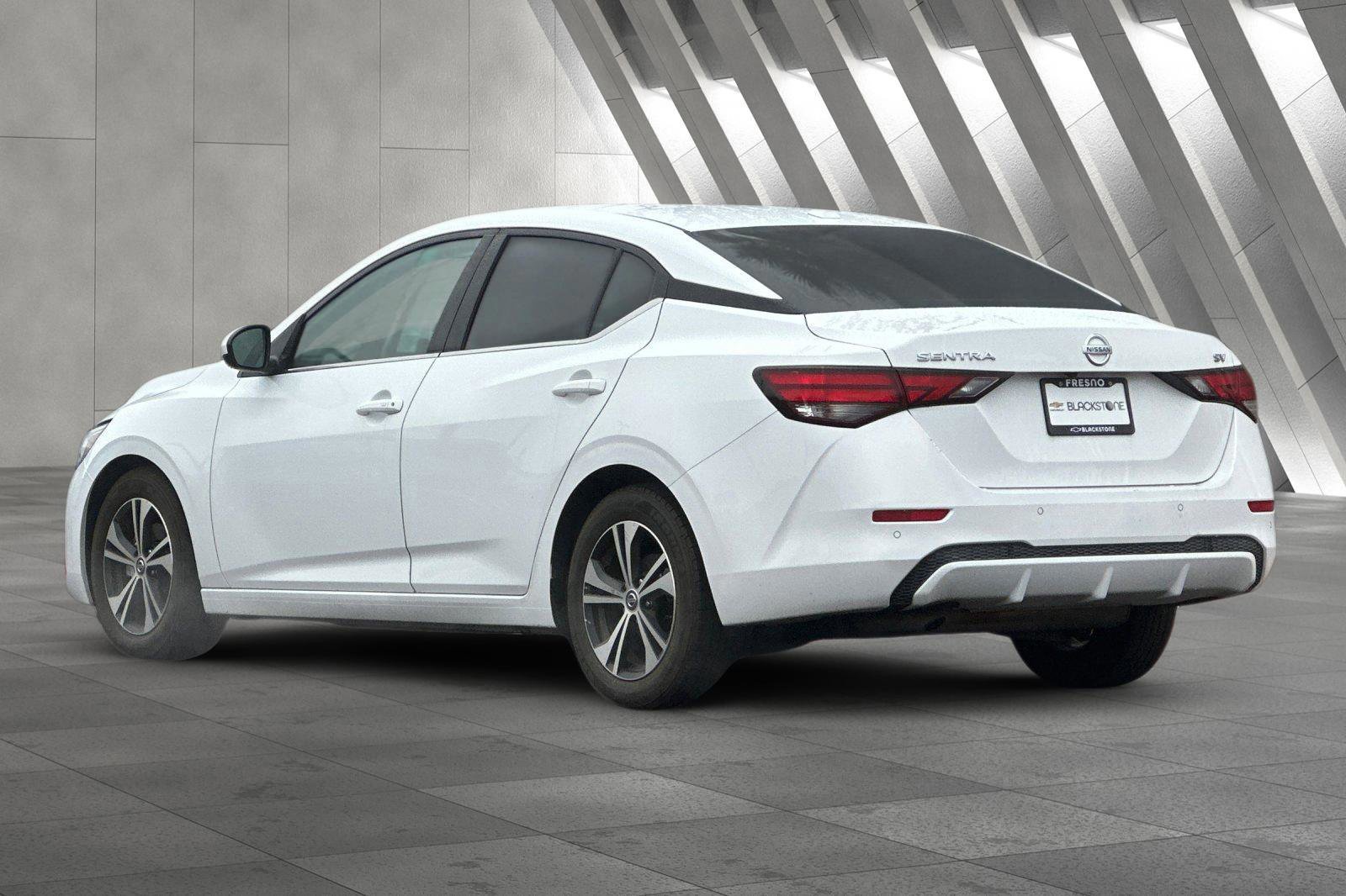 Used 2023 Nissan Sentra SV image 6