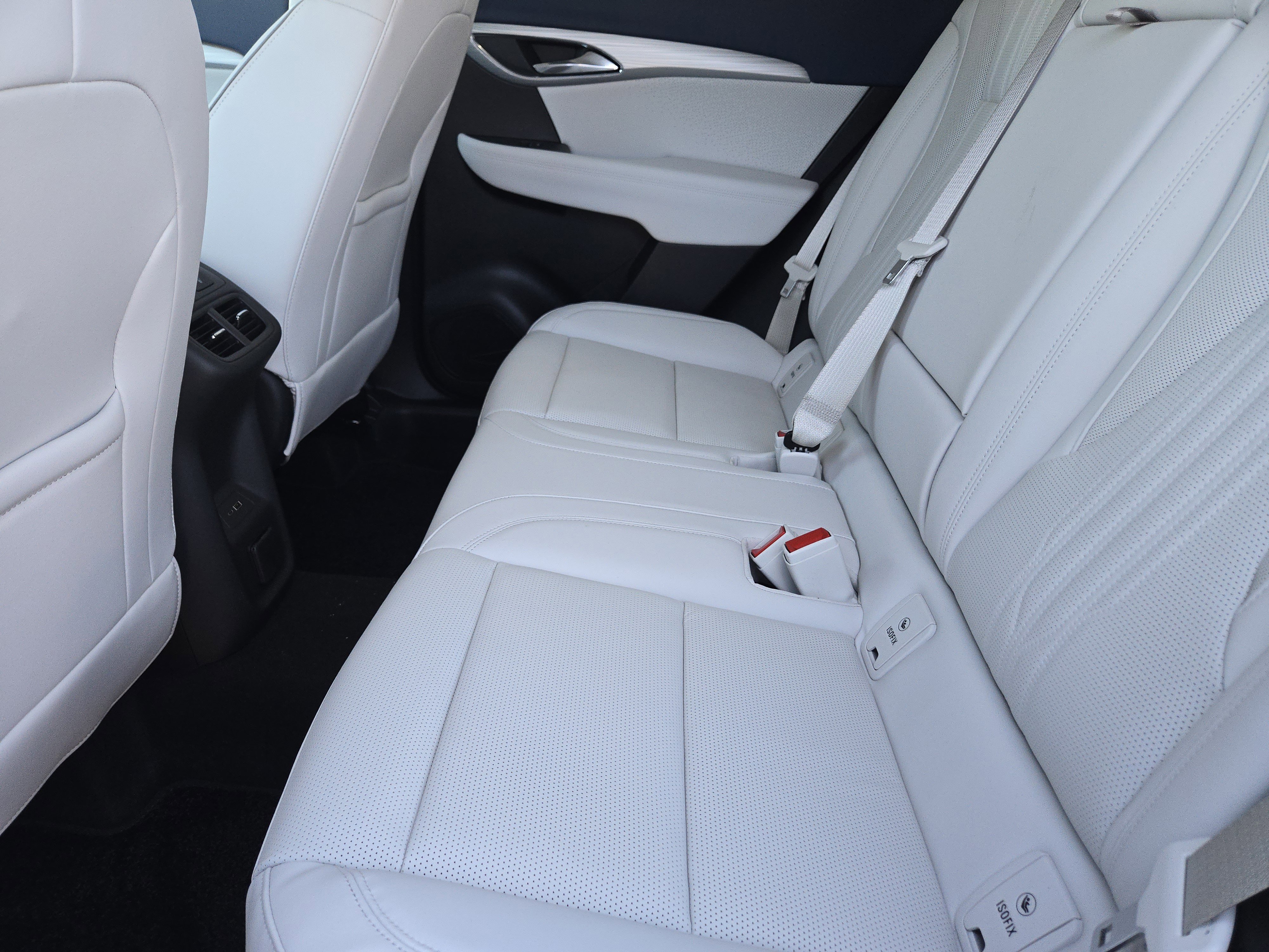 New 2026 Buick Envision Avenir image 19