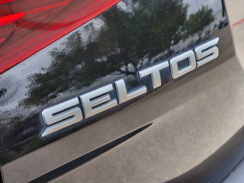 Certified 2022 Kia Seltos S FWD image 20