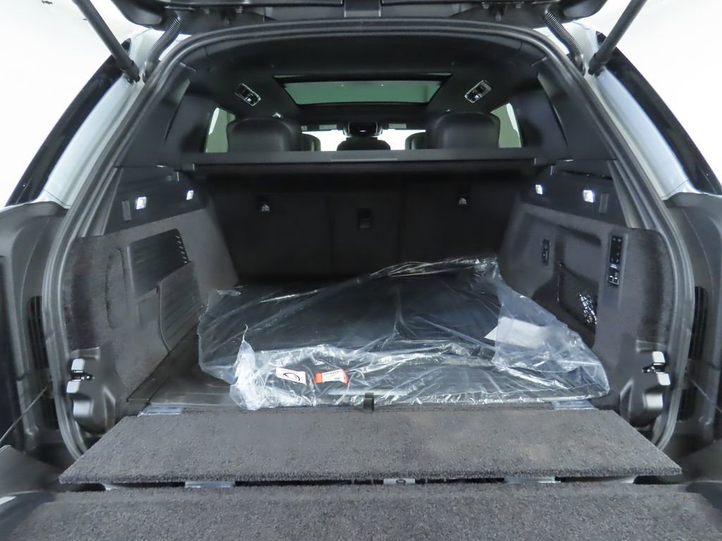 New 2025 Land Rover Range Rover Autobiography image 29