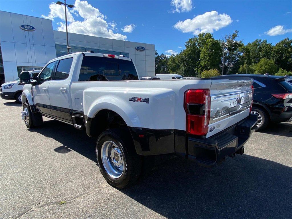 Used 2025 Ford F450 King Ranch image 5