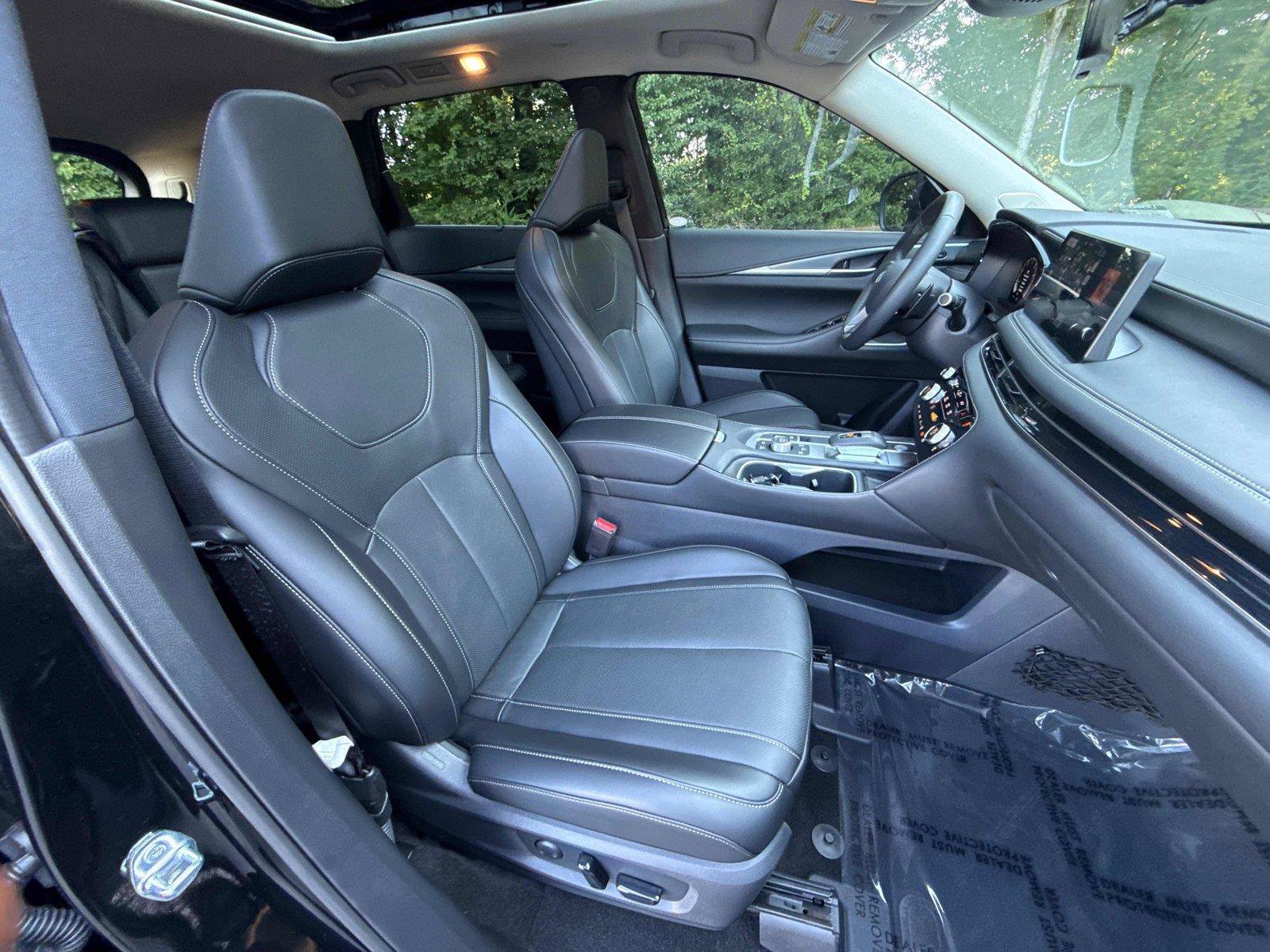 Used 2025 INFINITI QX60 Luxe w/ Cargo Package FWD image 27
