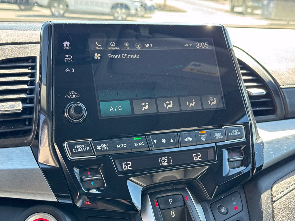 Used 2018 Honda Odyssey Touring image 21