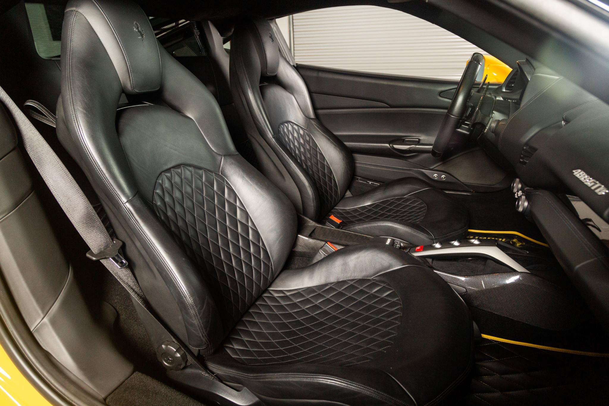 Used 2016 Ferrari 488 GTB RWD image 32