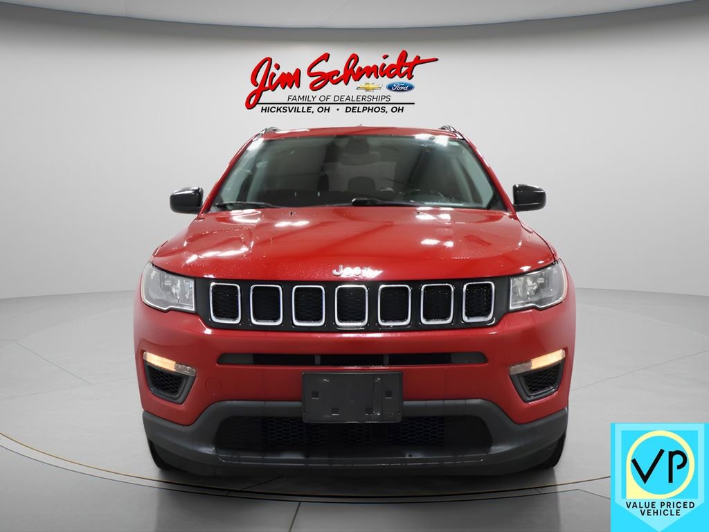Used 2018 Jeep Compass Sport w/ Tech Group image 3