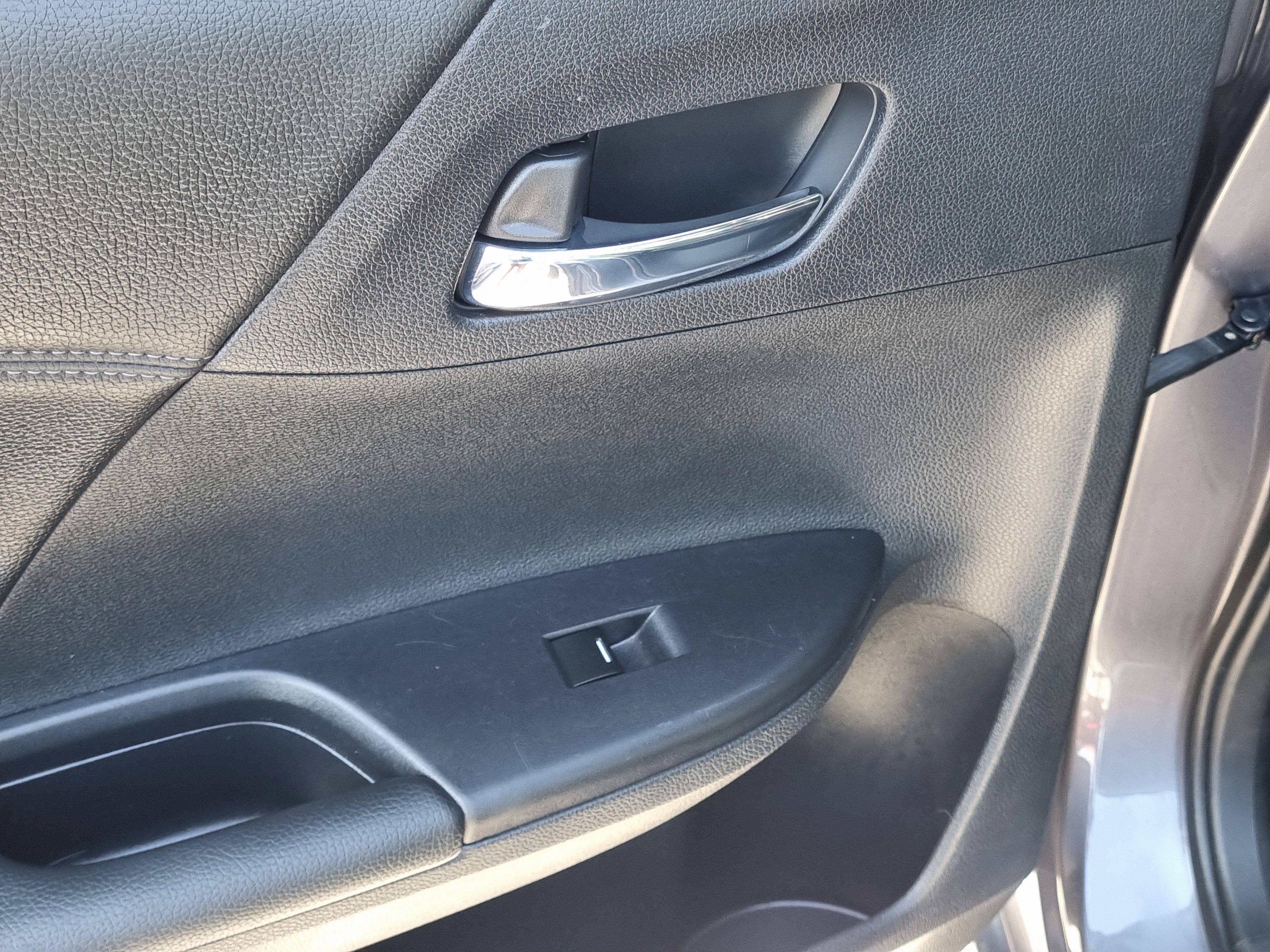 Used 2016 Honda Accord EX-L image 15