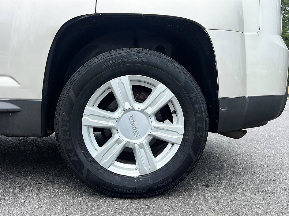 Used 2015 GMC Terrain SLE AWD/4WD image 22