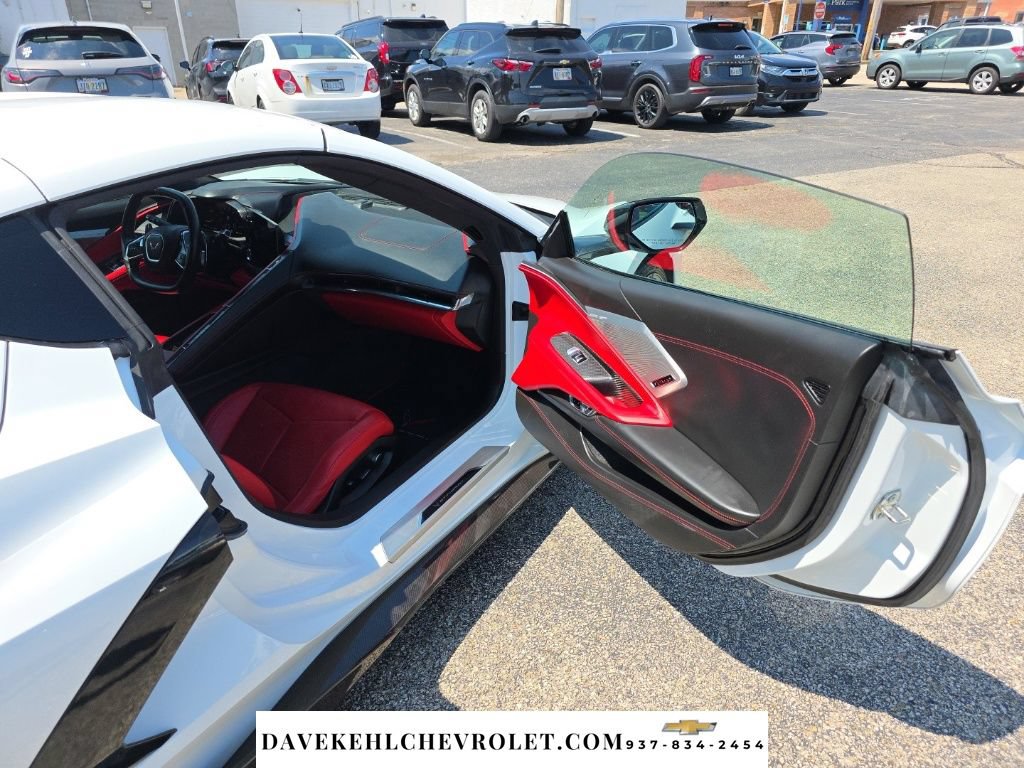 Used 2020 Chevrolet Corvette Stingray Premium Cpe w/ 3LT Preferred Equipment Group RWD image 23