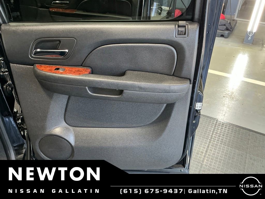 Used 2013 Chevrolet Avalanche LS w/ All-Star Edition RWD image 37