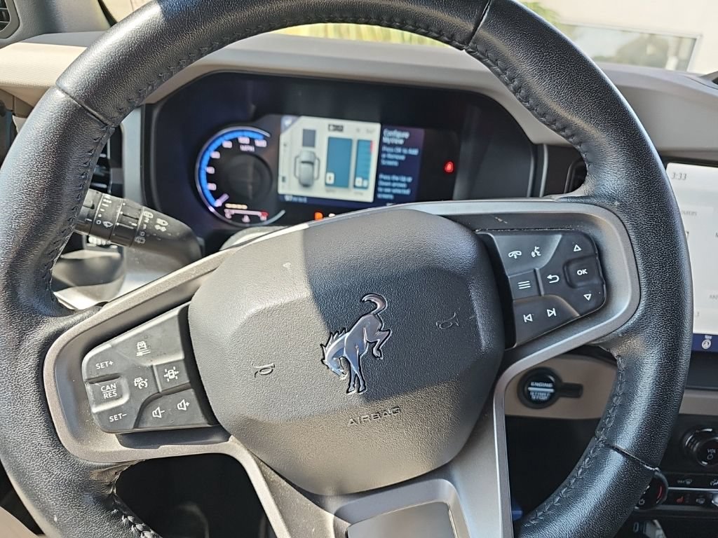 Used 2023 Ford Bronco Wildtrak AWD/4WD image 11