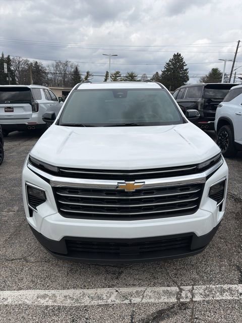 New 2026 Chevrolet Traverse LT image 2