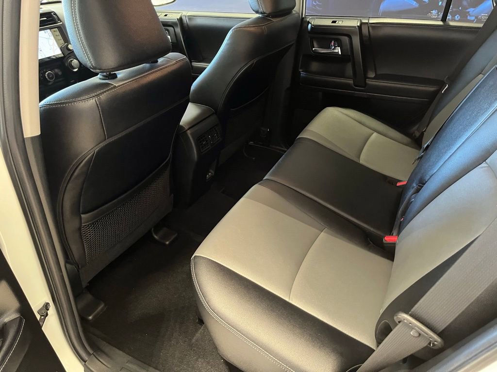 Used 2023 Toyota 4Runner SR5 Premium w/ Moonroof Package AWD/4WD image 19
