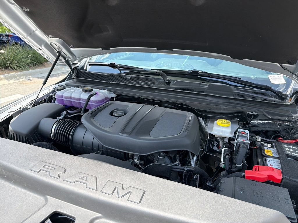 New 2026 RAM 1500 Lone Star AWD/4WD image 16