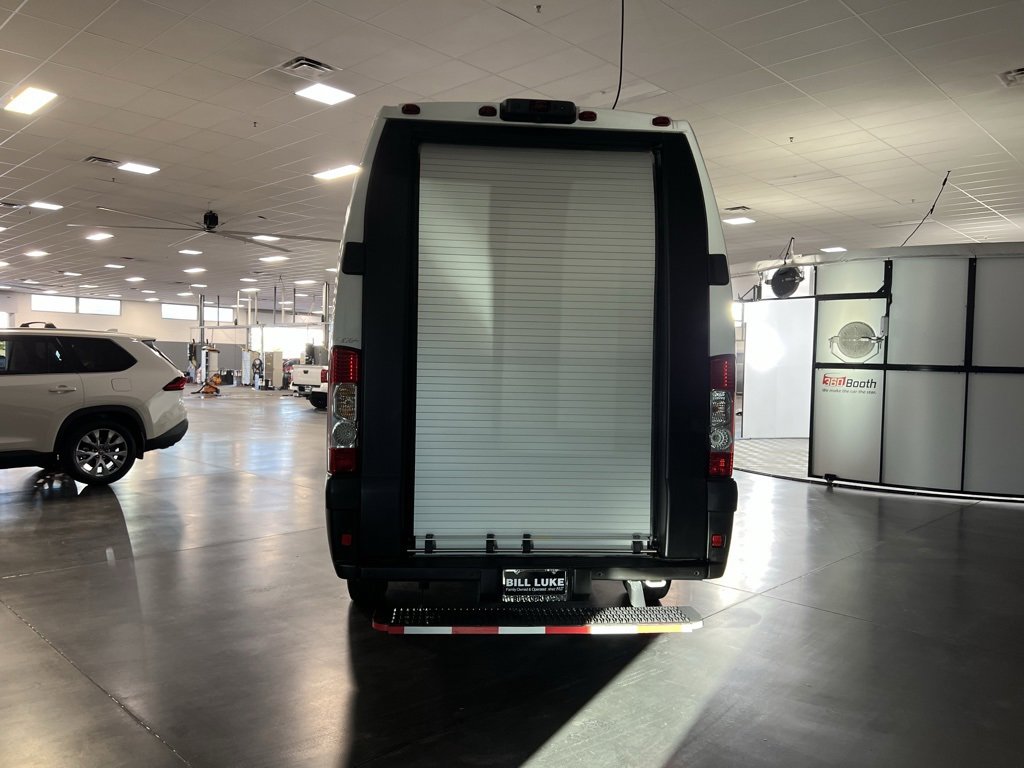 Used 2024 RAM ProMaster 3500 w/ Delivery Van Package image 7