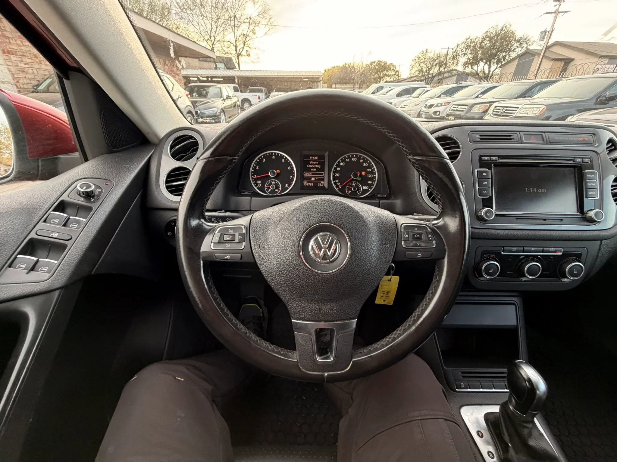 Used 2012 Volkswagen Tiguan S FWD image 32