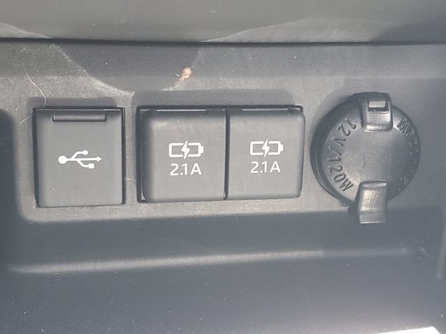 Used 2020 Toyota Highlander Limited AWD/4WD image 31