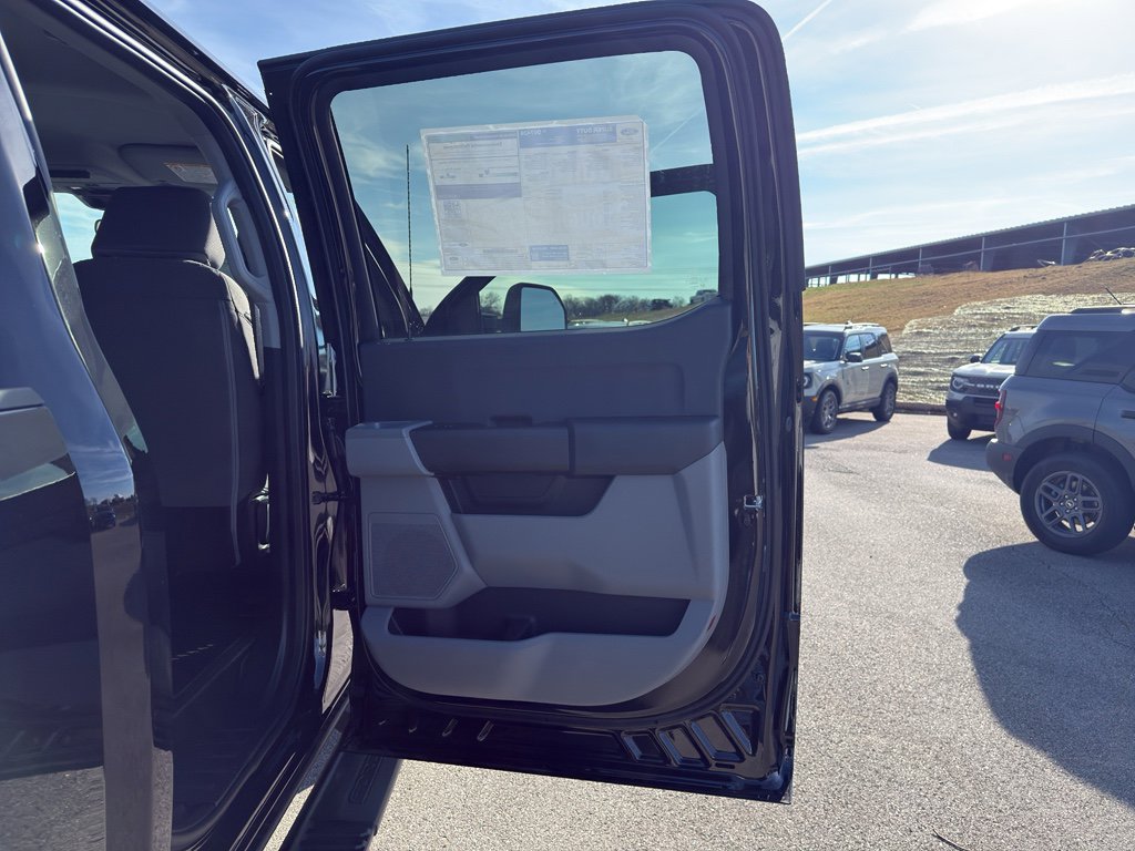 New 2026 Ford F450 XL w/ FX4 Off-Road Package image 15