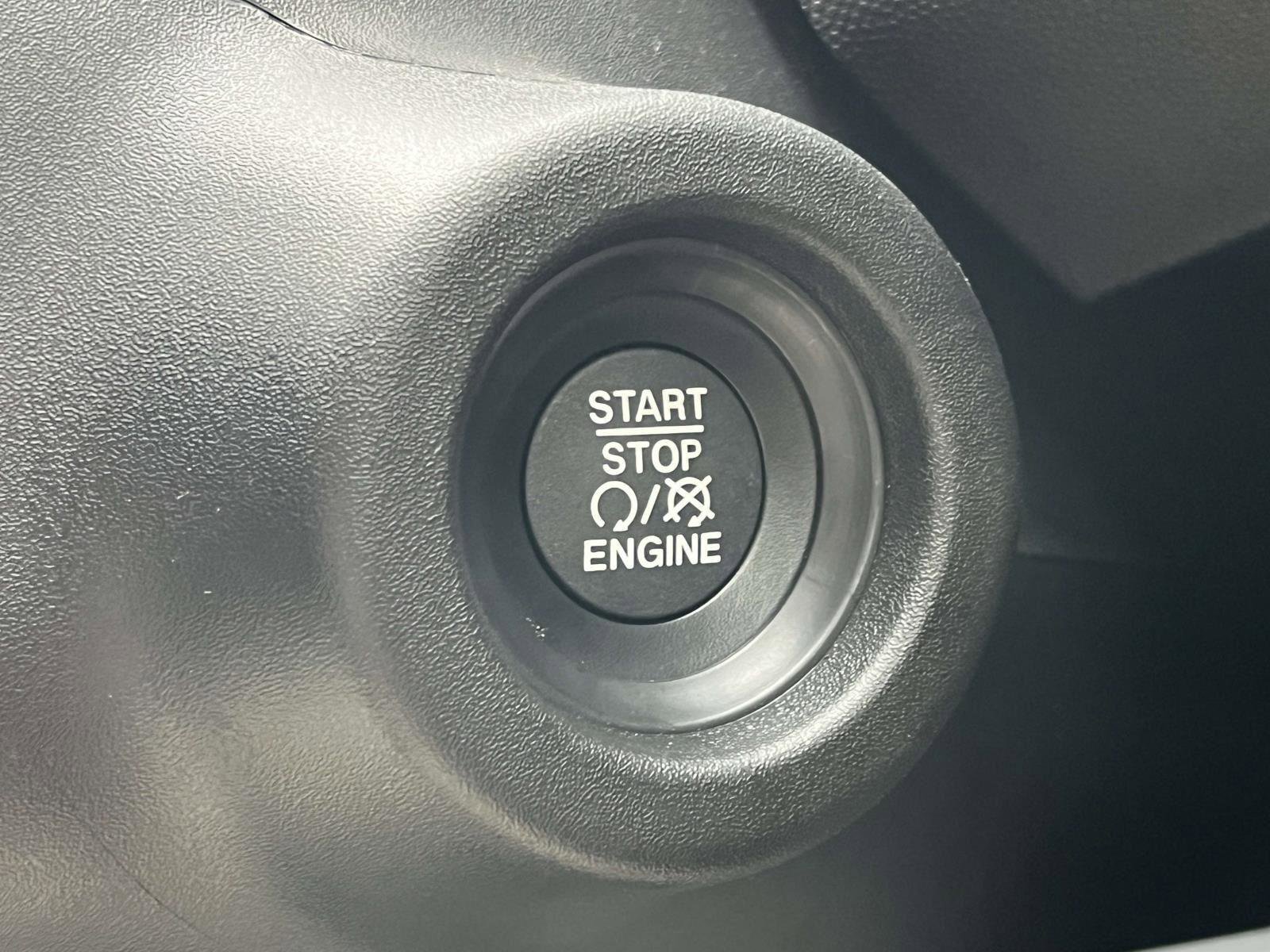 Used 2025 RAM ProMaster 1500 image 20