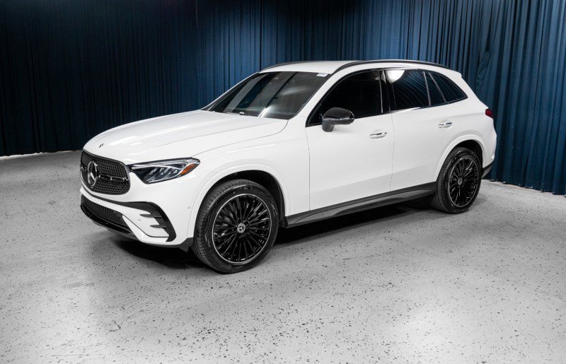 New 2026 Mercedes-Benz GLC 300