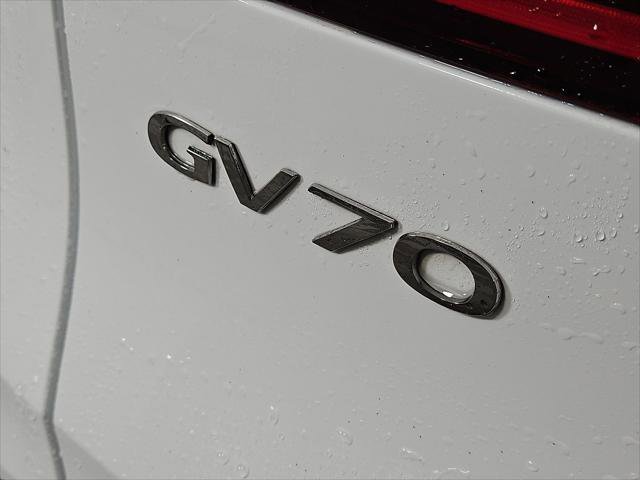 Used 2023 Genesis GV70 2.5T w/ Advanced Package AWD/4WD image 13