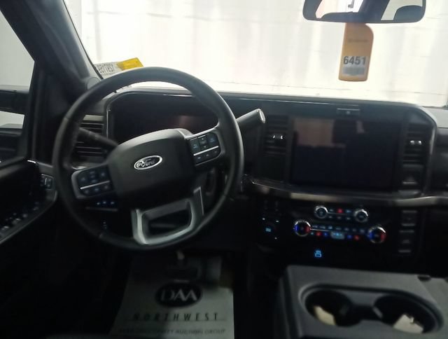 Used 2025 Ford F450 Lariat AWD/4WD image 8