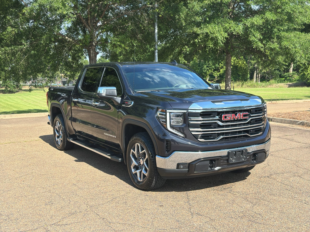 Certified 2023 GMC Sierra 1500 SLT w/ SLT Premium Package image 1