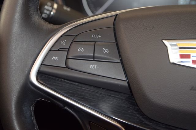 Used 2024 Cadillac XT5 Premium Luxury image 27