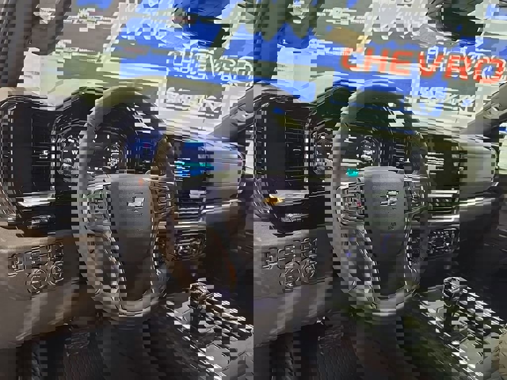 New 2026 Chevrolet Silverado 1500 LTZ w/ LTZ Premium Package image 17