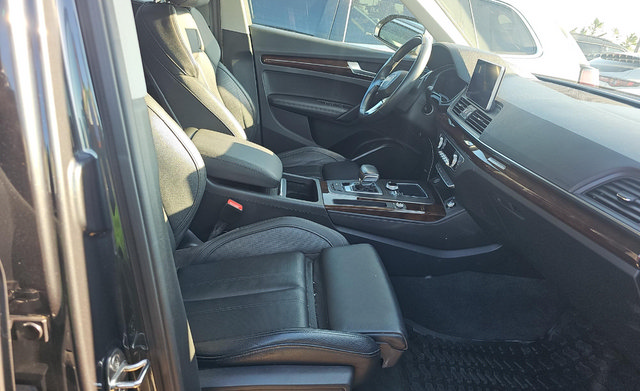 Used 2020 Audi Q5 2.0T Premium Plus AWD/4WD image 11