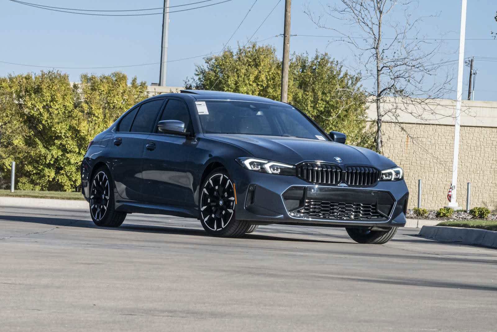 Used 2026 BMW 330i Sedan w/ M Sport Package RWD image 1