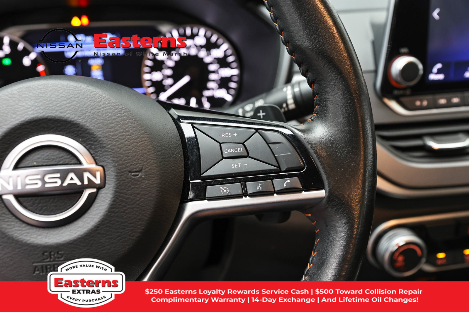Used 2023 Nissan Altima 2.5 SR FWD image 16