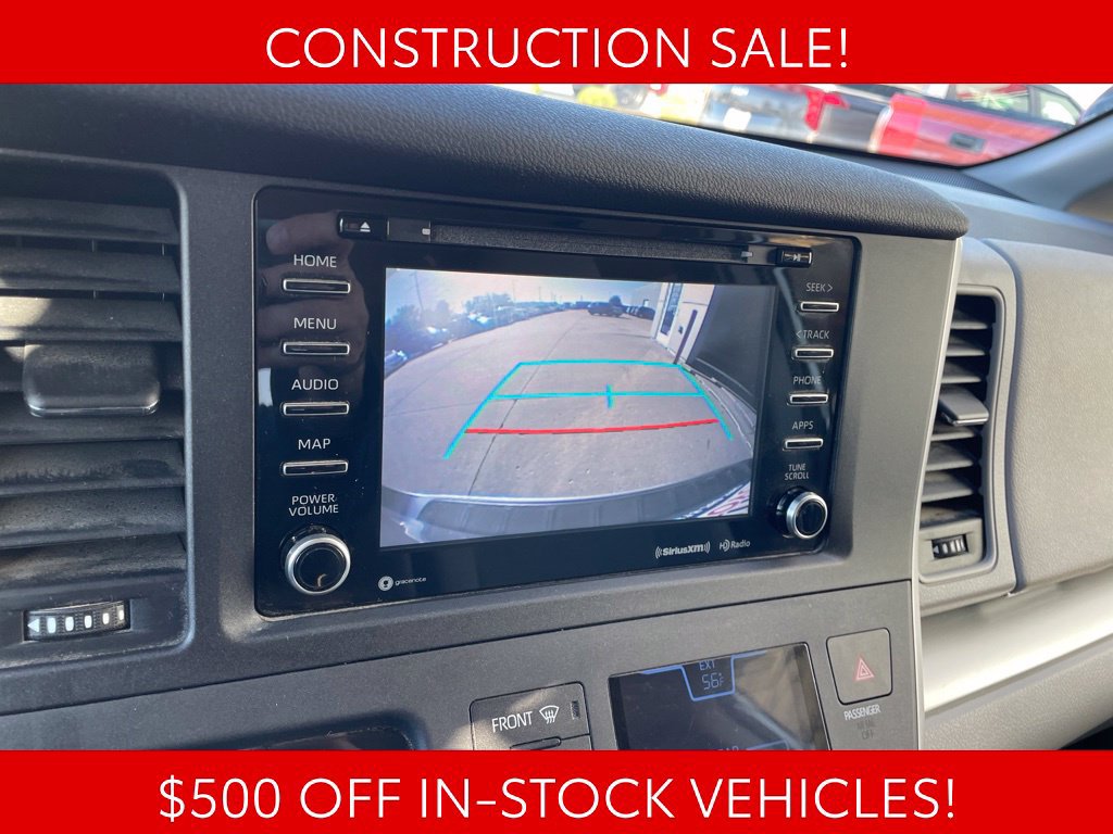 Used 2020 Toyota Sienna LE FWD image 21