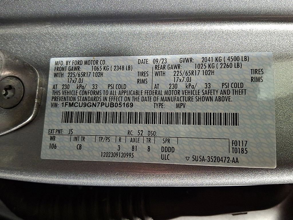 Used 2023 Ford Escape Active AWD/4WD image 25
