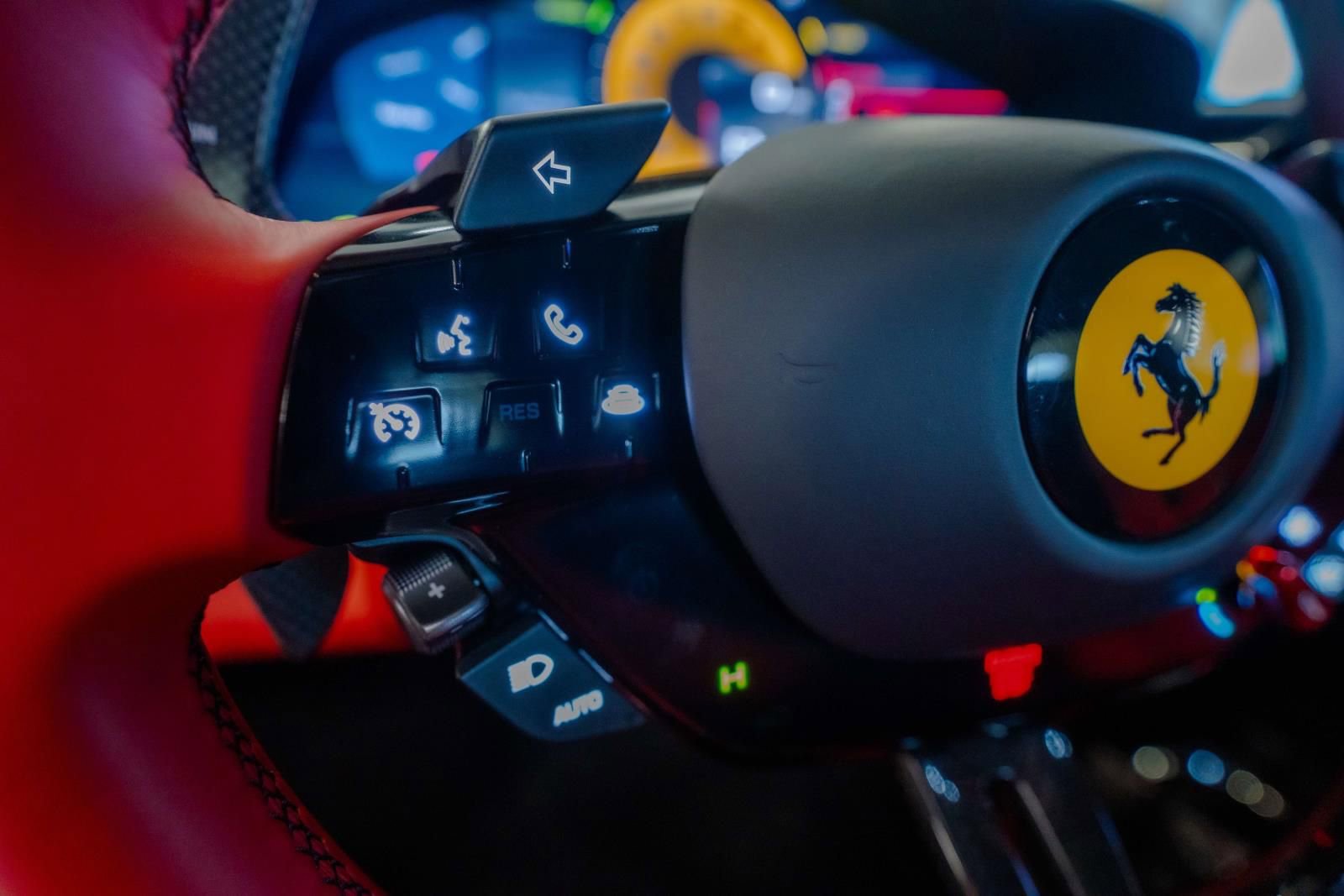 Used 2025 Ferrari 296 GTS image 21